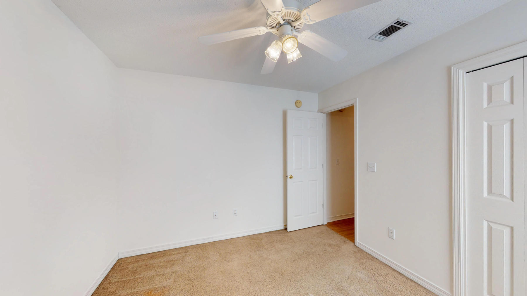 SHALIMAR COTTAGES - Residential Lease