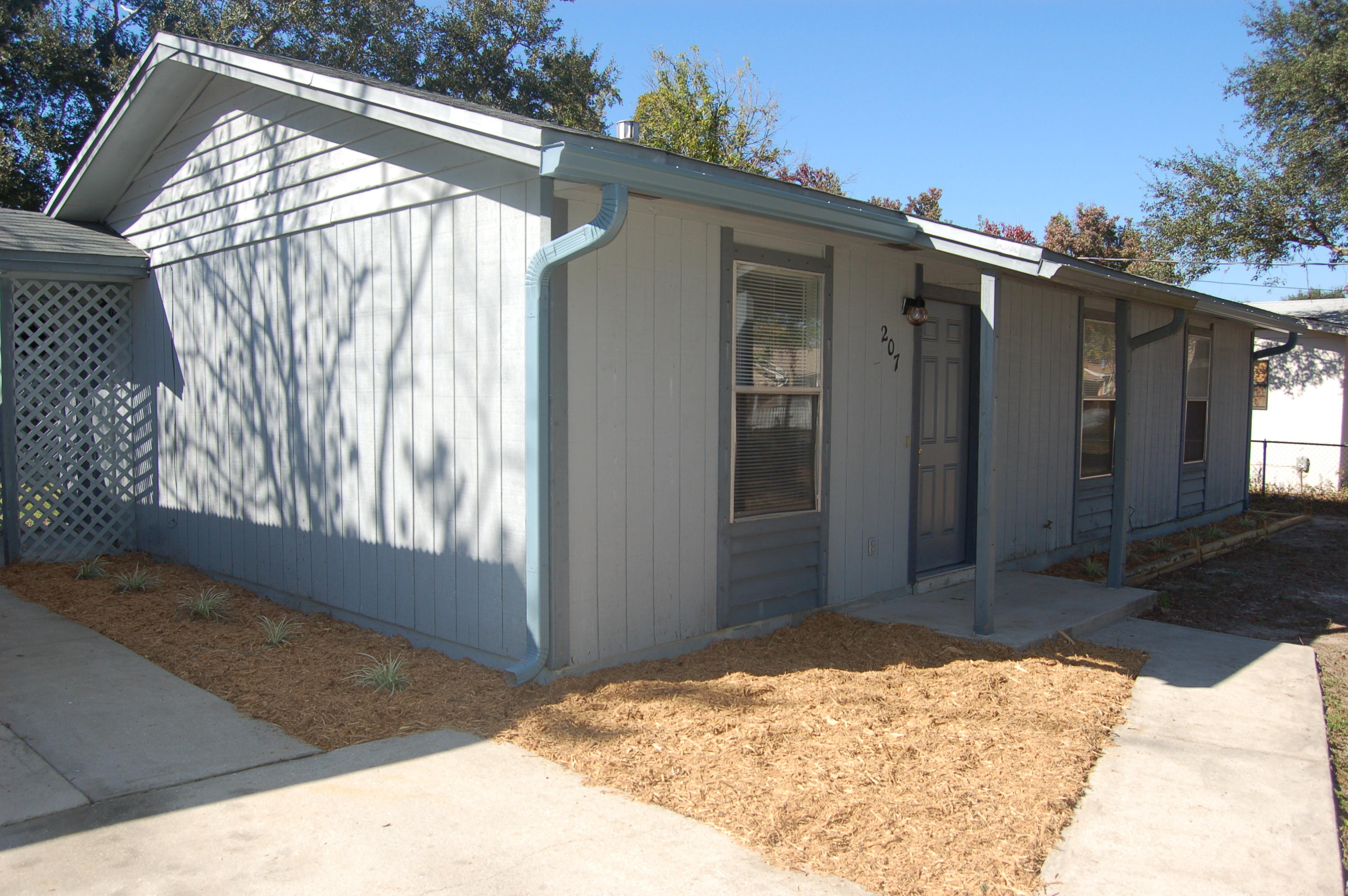 SQUIRREL HAVEN UNREC - Residential Lease