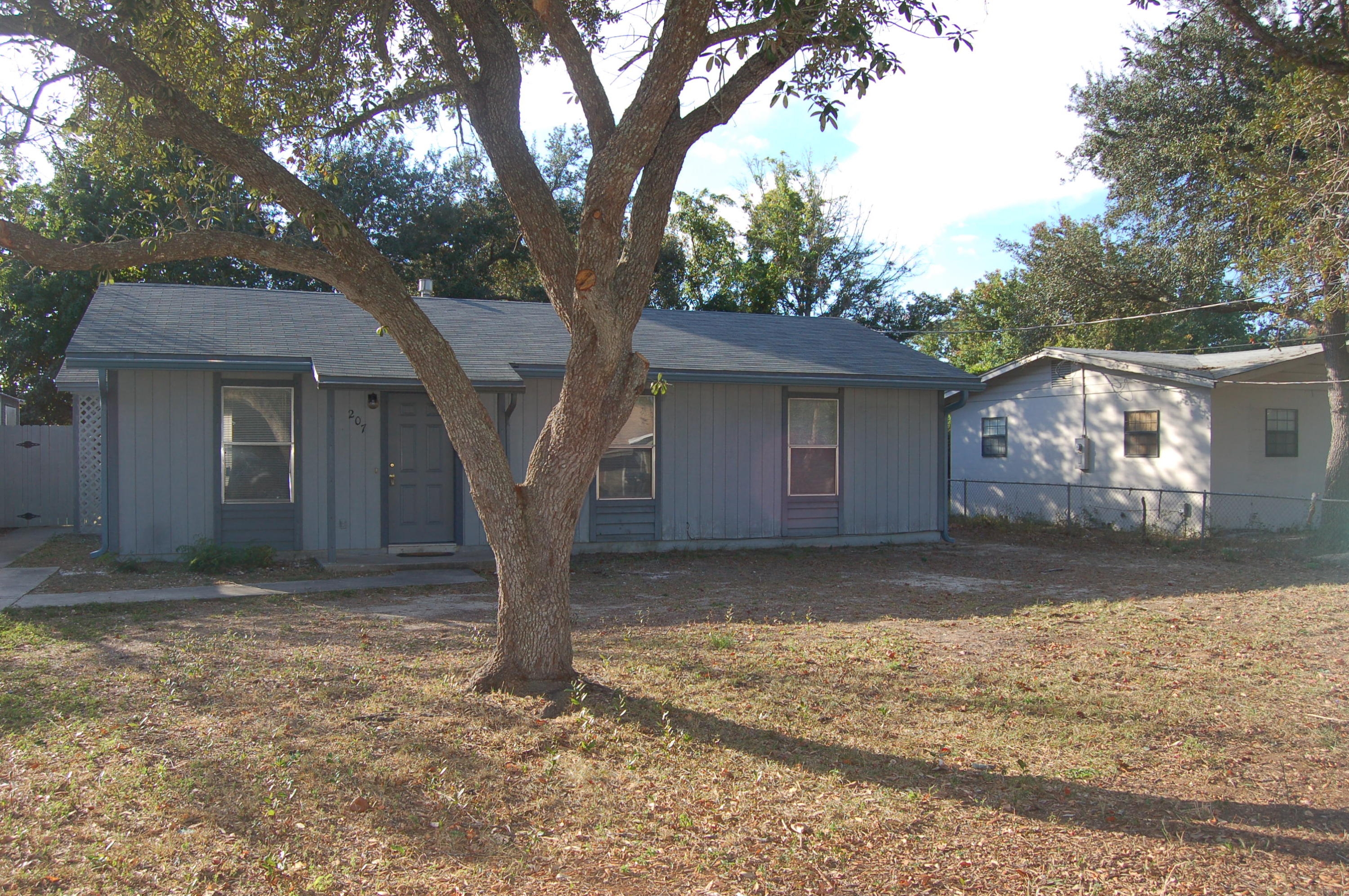SQUIRREL HAVEN UNREC - Residential Lease