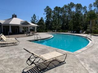 Brand new townhome in Freeport. Access to a community pool and just minutes from the beautiful beaches. Open floor plan with quartz counter tops, stainless steel appliances, and luxury vinyl plank flooring. Home will beon lockbox once it is avaialble to be seen.