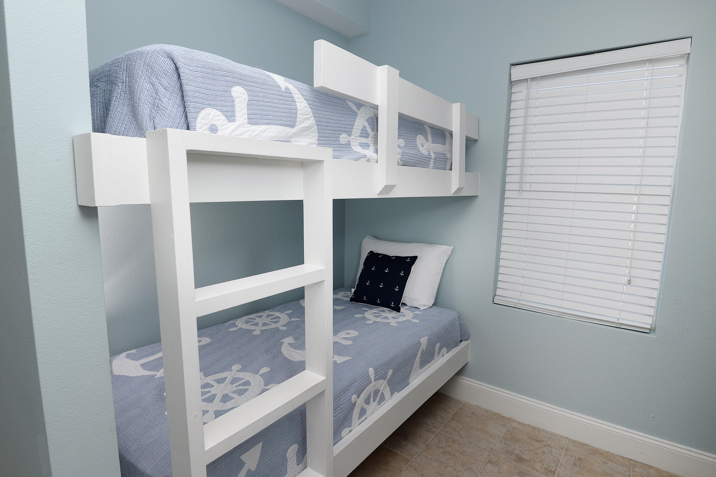 Laketown Wharf - Residential