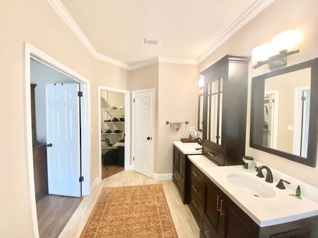 SOUTHWIND PH 5 - Residential Lease