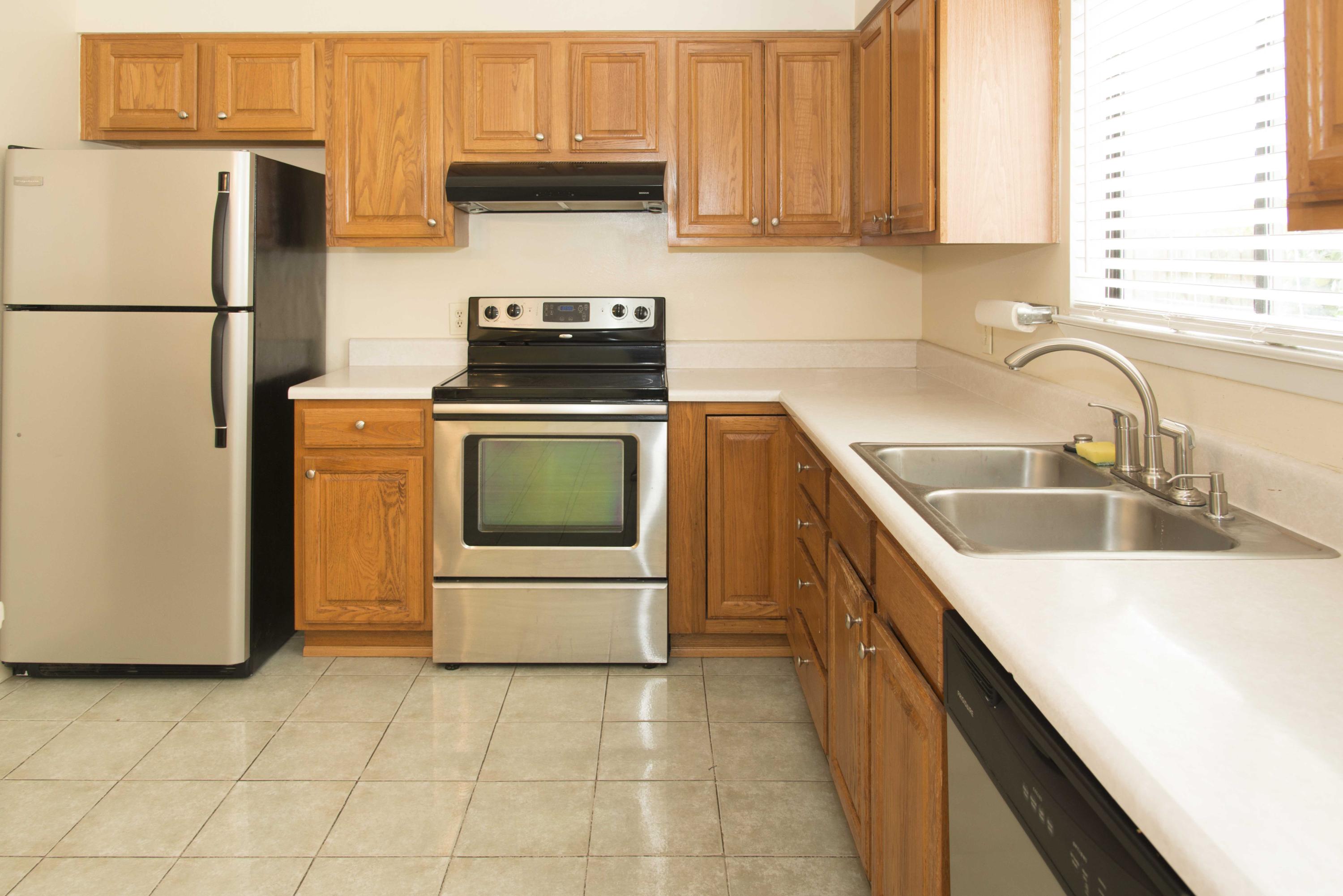 DONCASTER WOODS 1ST ADDN - Residential Lease