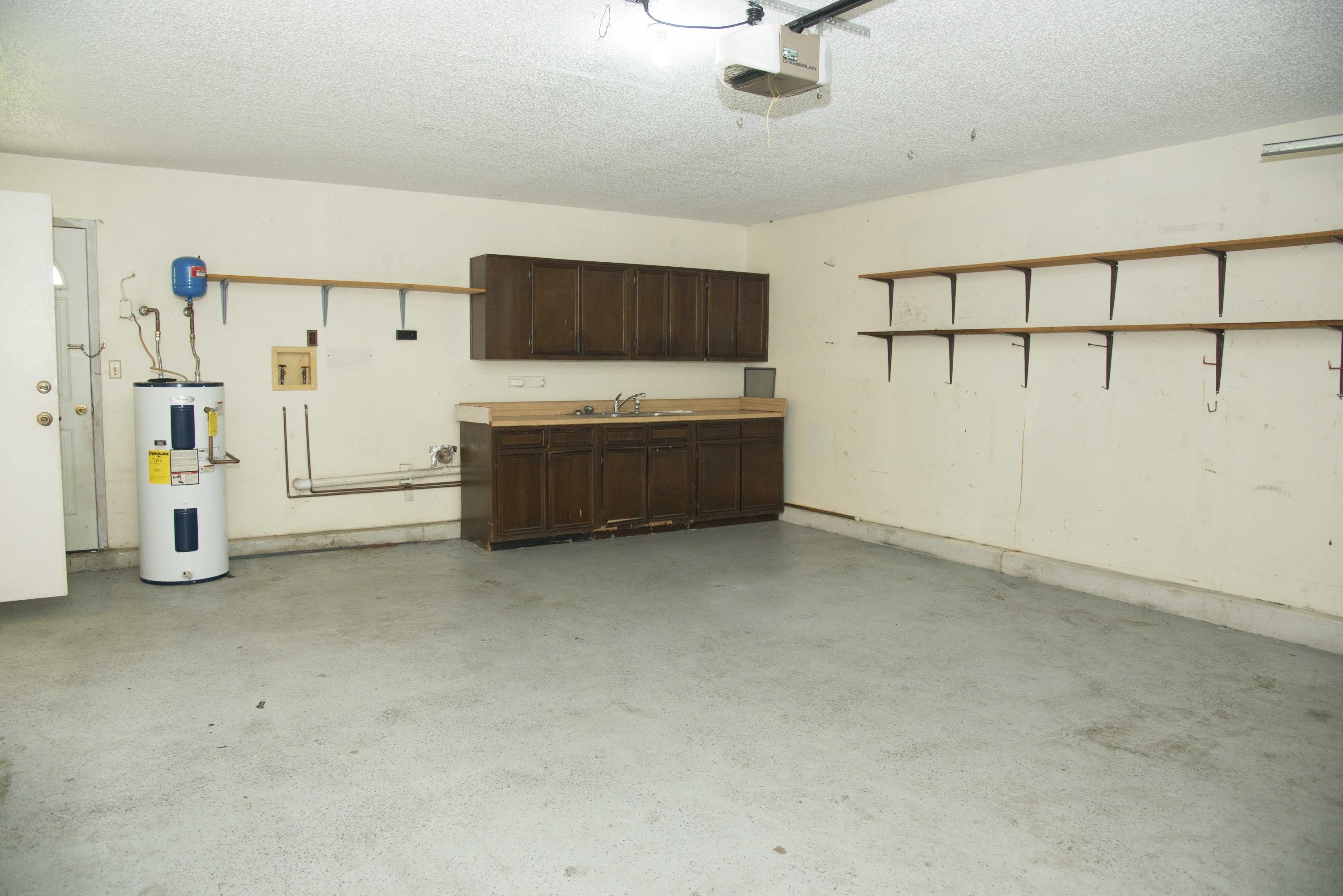 DONCASTER WOODS 1ST ADDN - Residential Lease