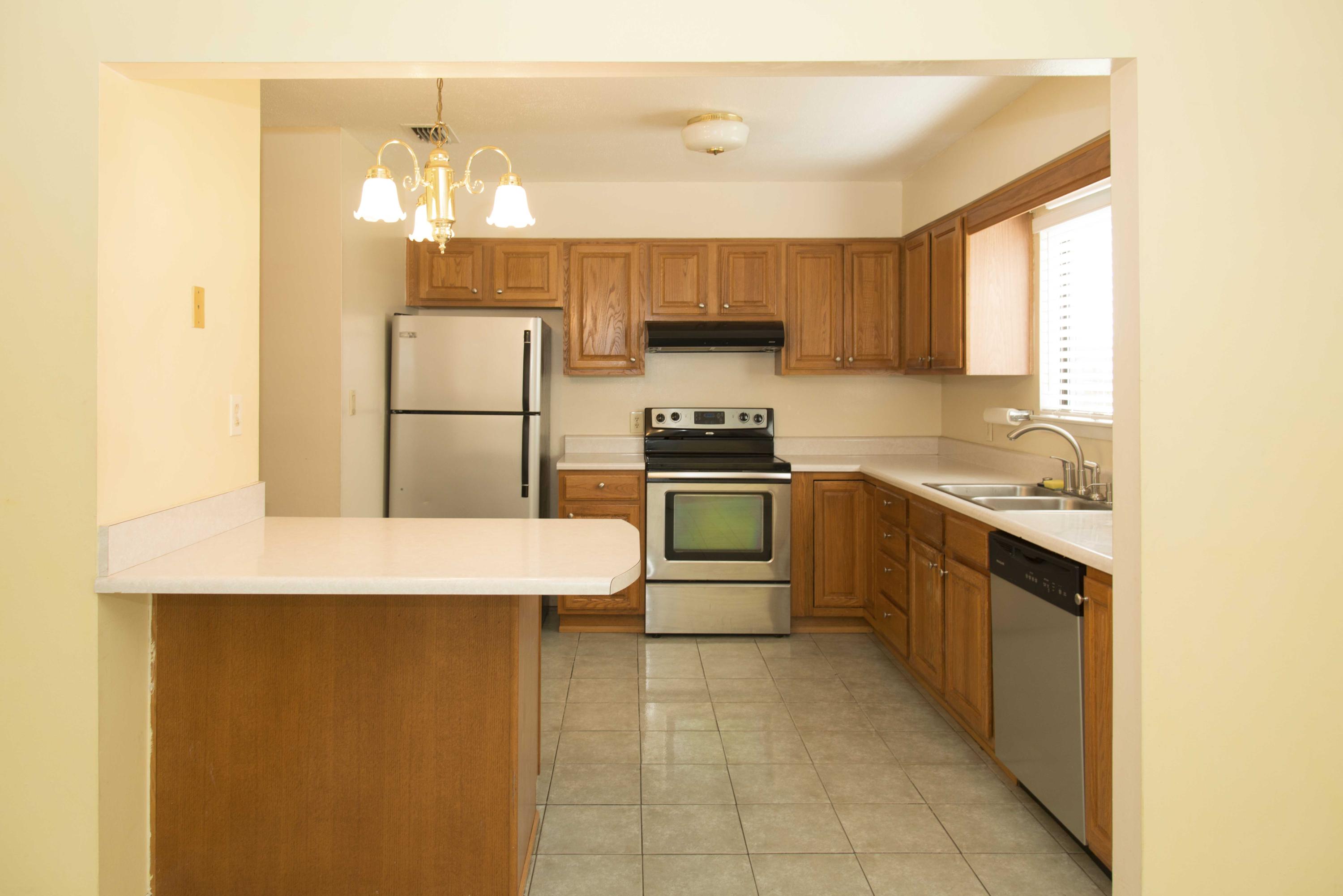 DONCASTER WOODS 1ST ADDN - Residential Lease