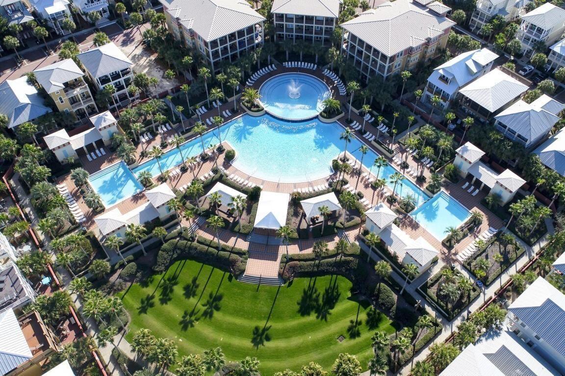 VILLAS AT SEACREST BEACH - Residential