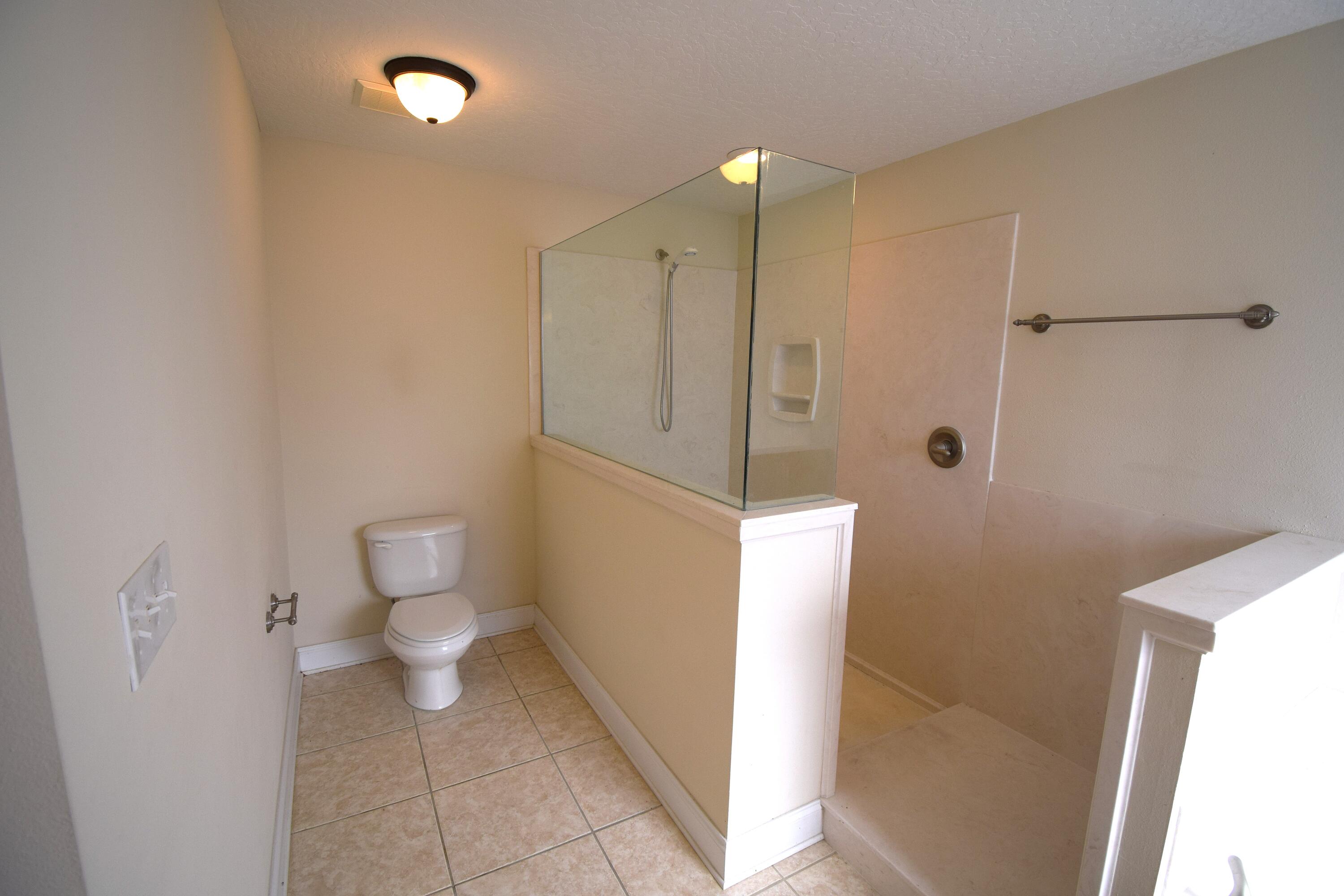 TRAILWOOD ESTATES - Residential