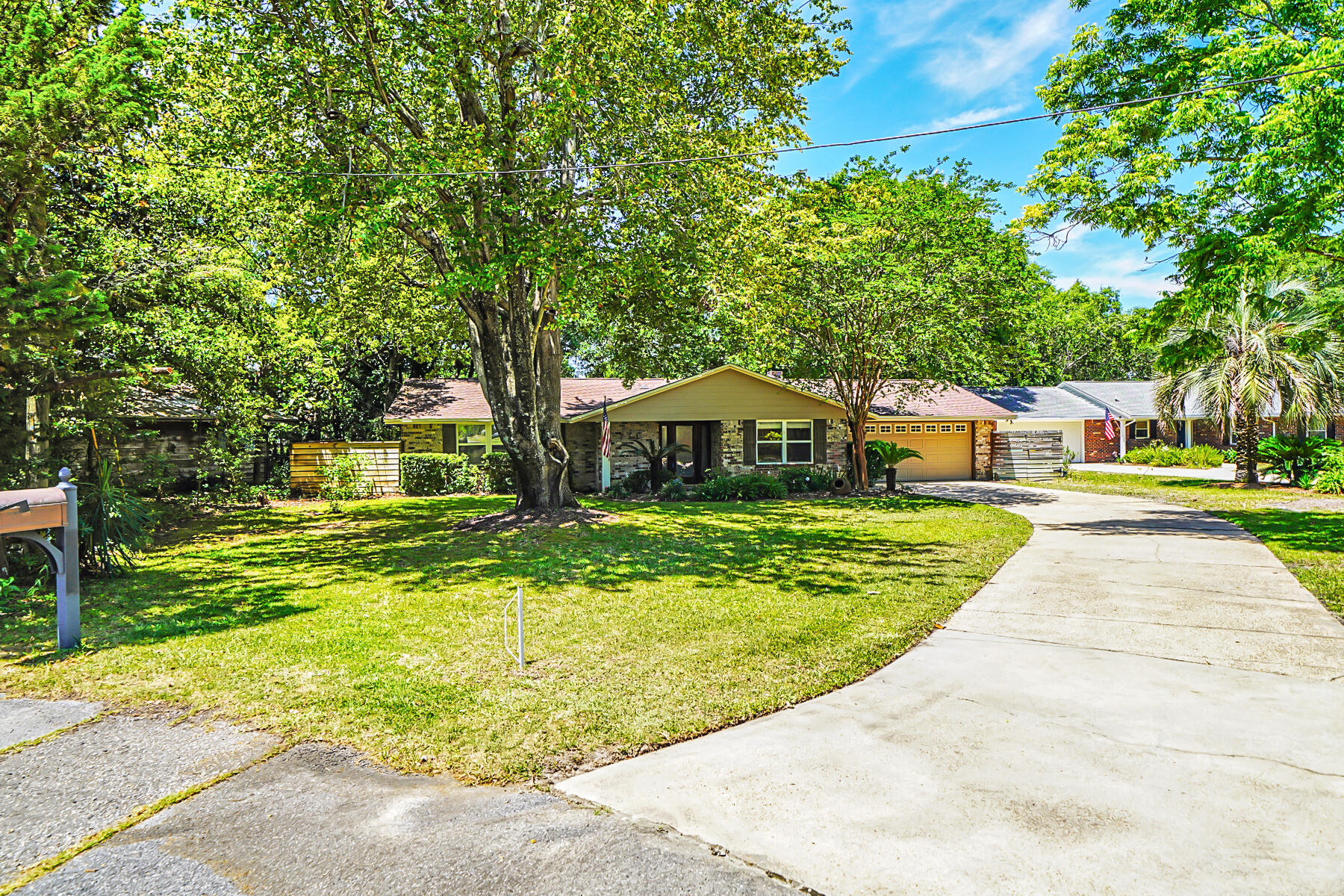 SPRING LAKE #1 - Residential