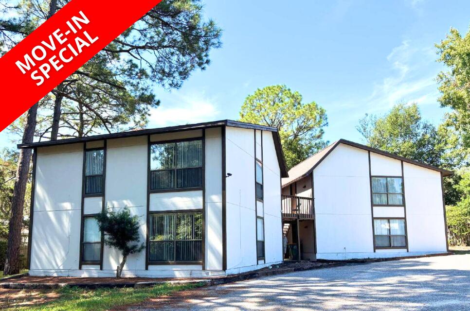 This very spacious first-floor apartment you'll find a large kitchen with abundant cabinet and counter space, along with a convenient breakfast bar. The open living/dining combination provides a comfortable and flexible living area. Community laundry is available with coin-operated washer and dryer access in the building next door. No Pets. All Coastal Realty Services residents are enrolled in the Resident Benefits Package (RBP) which includes renters insurance, HVAC air filter delivery (for applicable properties) and our best-in-class resident rewards program and much more! More details upon application.