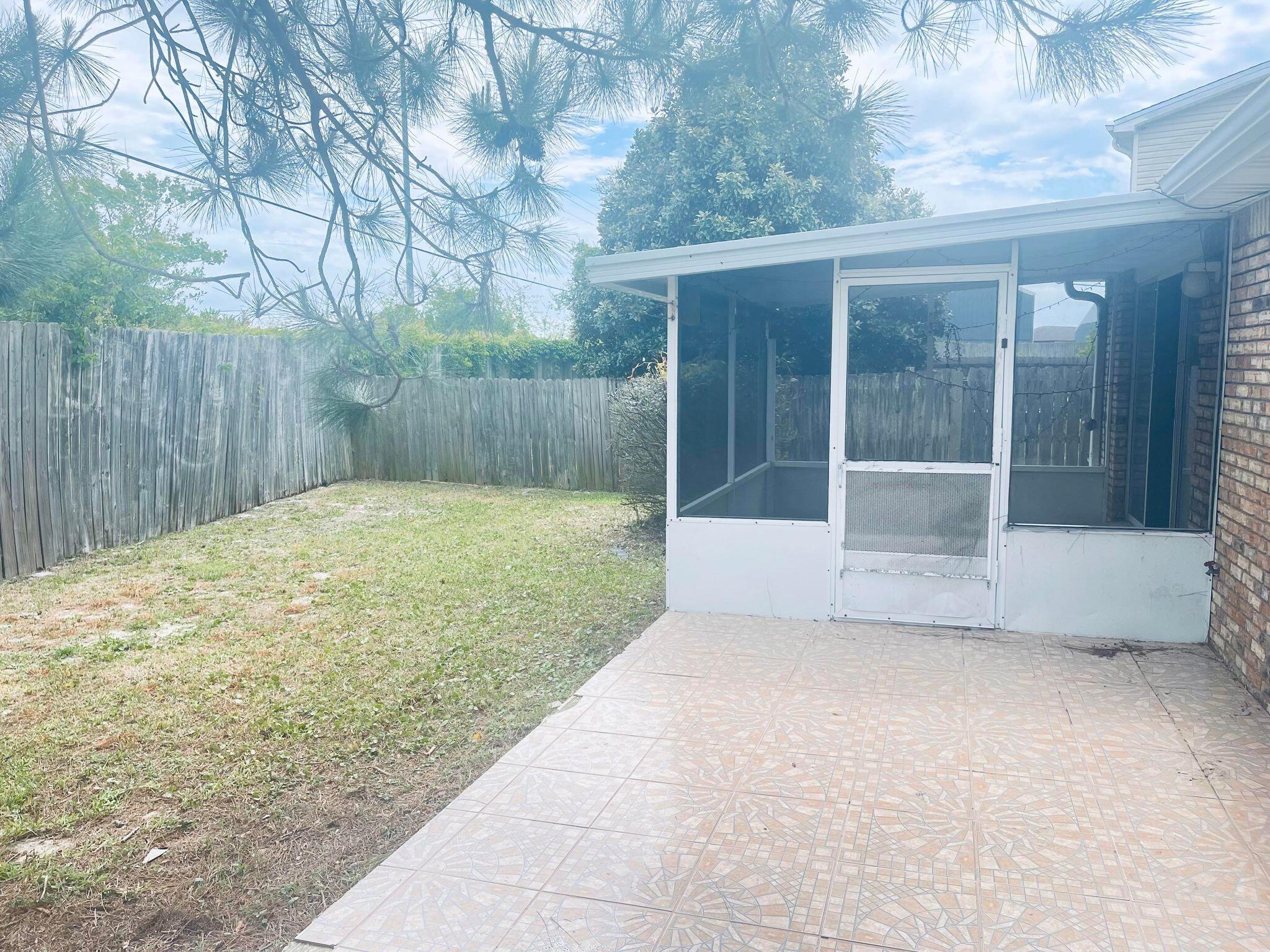 Harbor Breeze - Residential Lease