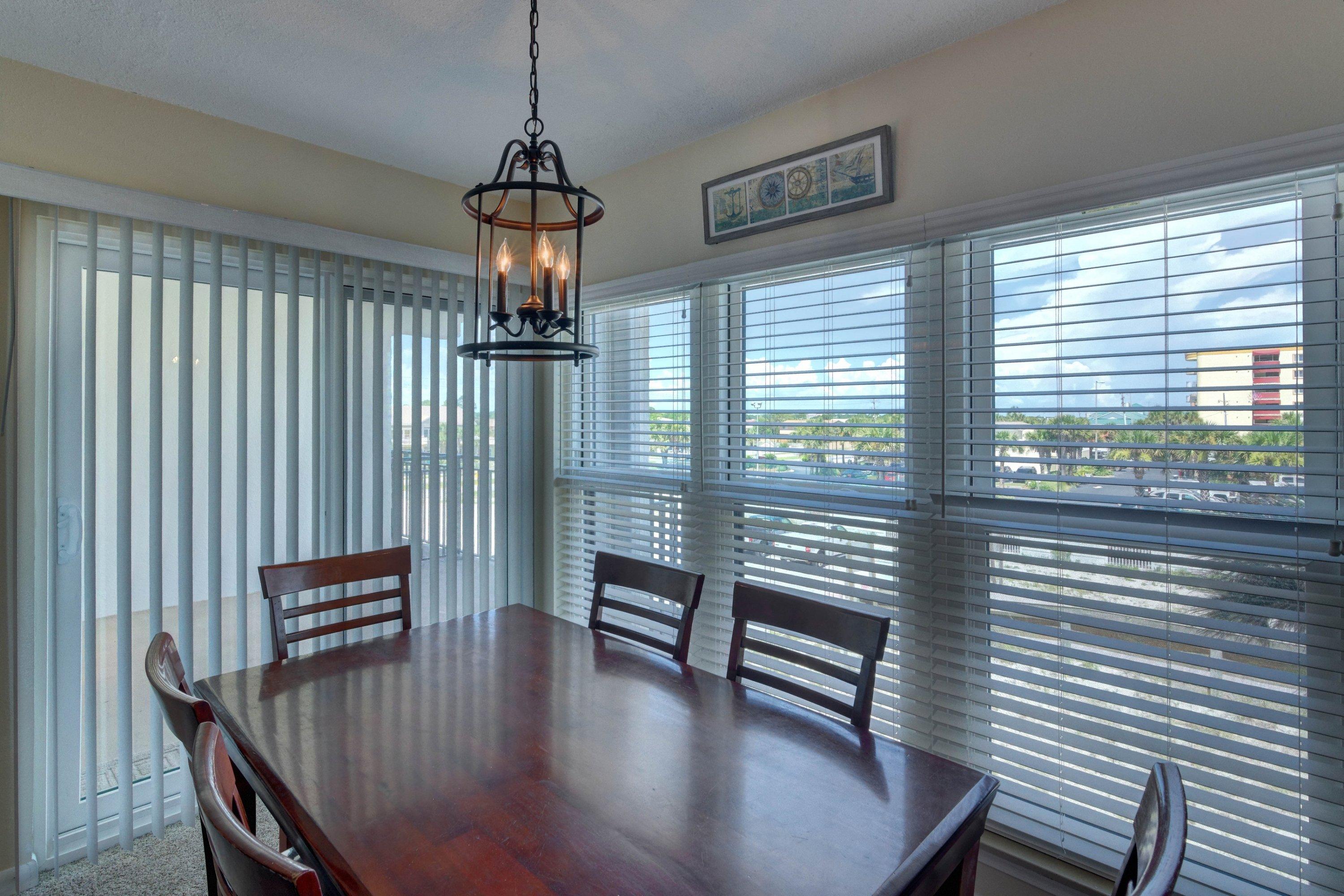 EMERALD ISLE - Residential