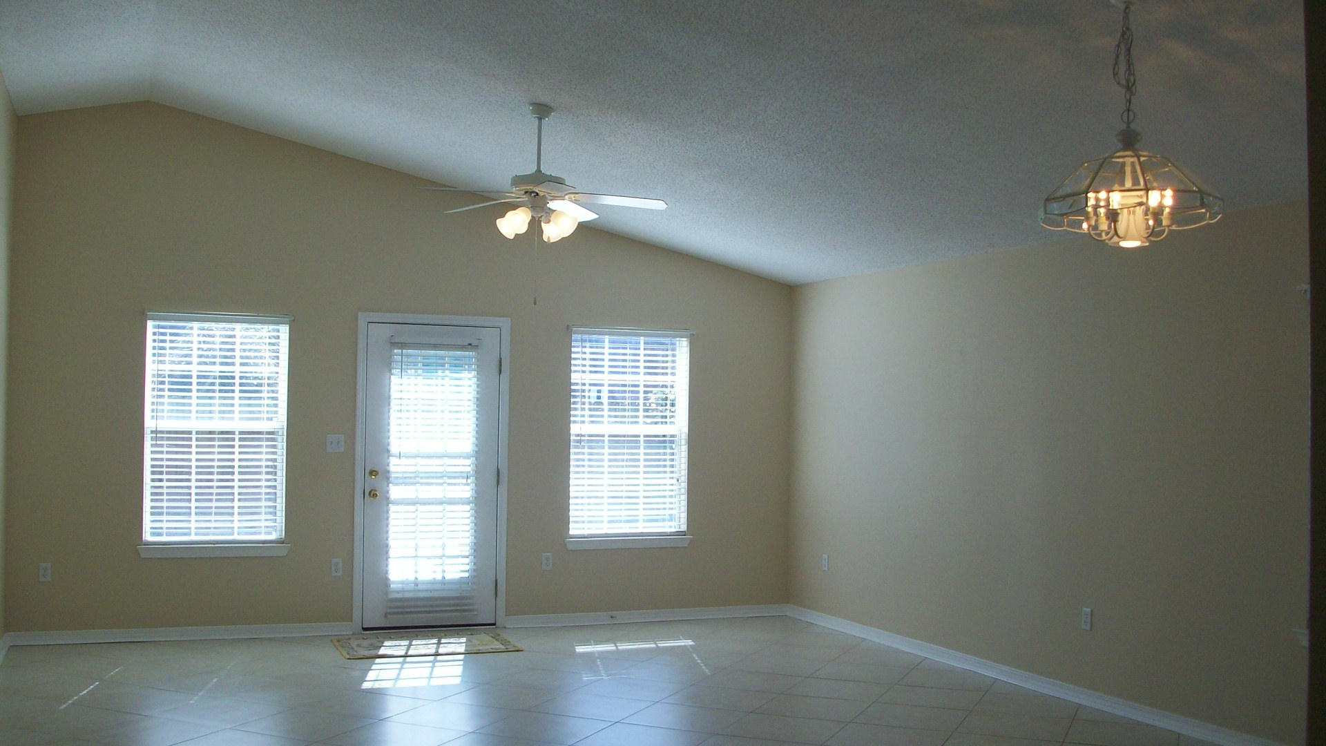 SEASPRAY - Residential Lease