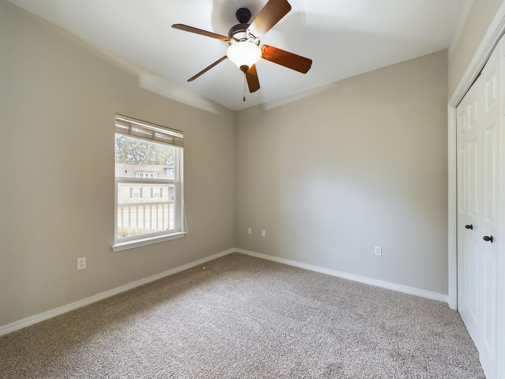 HERITAGE MANOR - Residential Lease