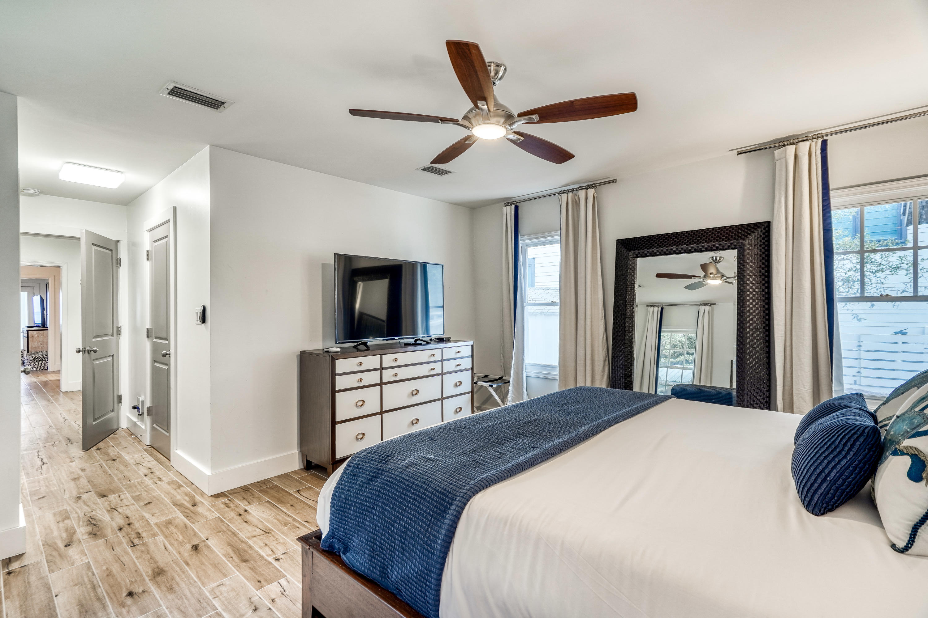 SEAGROVE 3RD ADDN - Residential