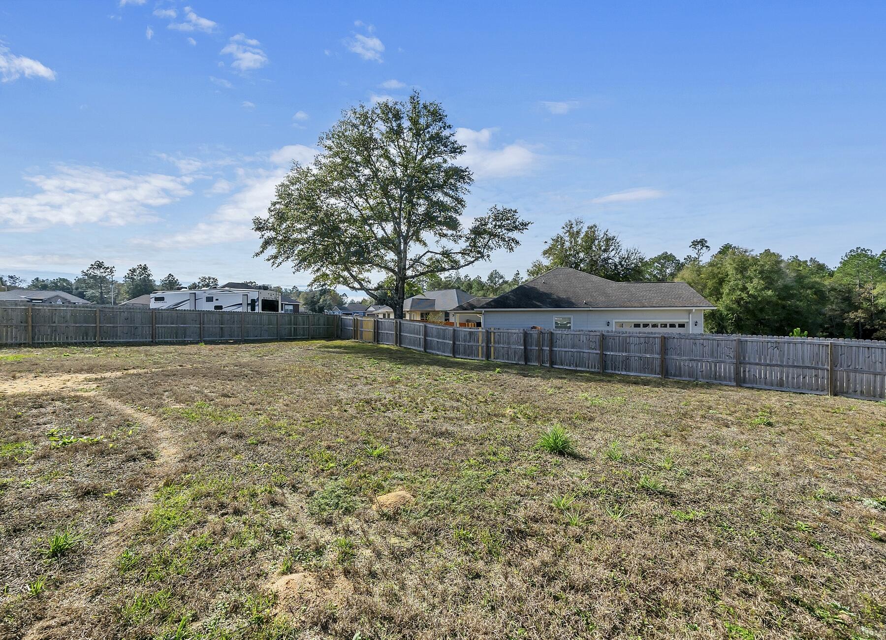 HIDDEN VALLEY - Residential Lease