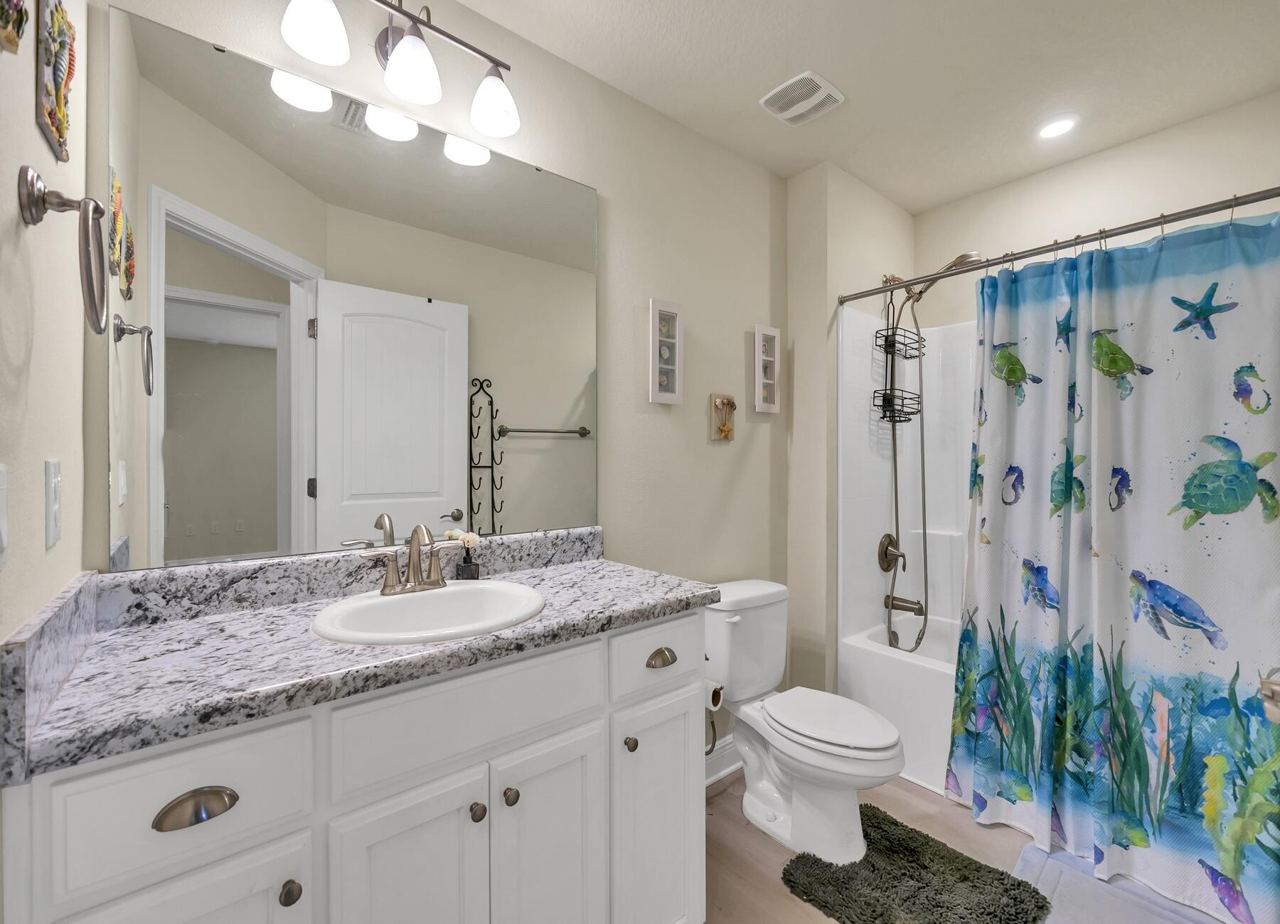 HIDDEN VALLEY - Residential Lease