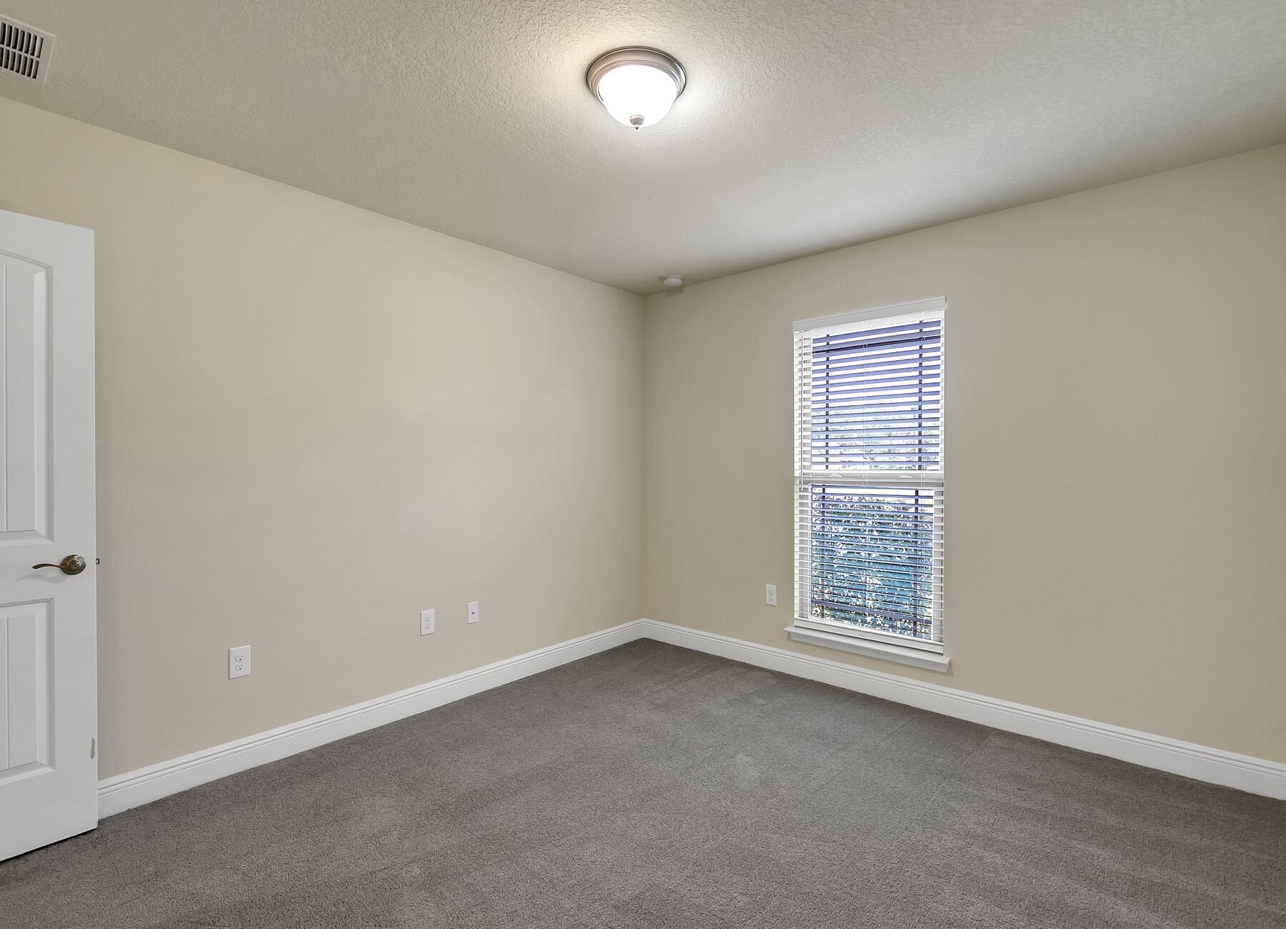 HIDDEN VALLEY - Residential Lease