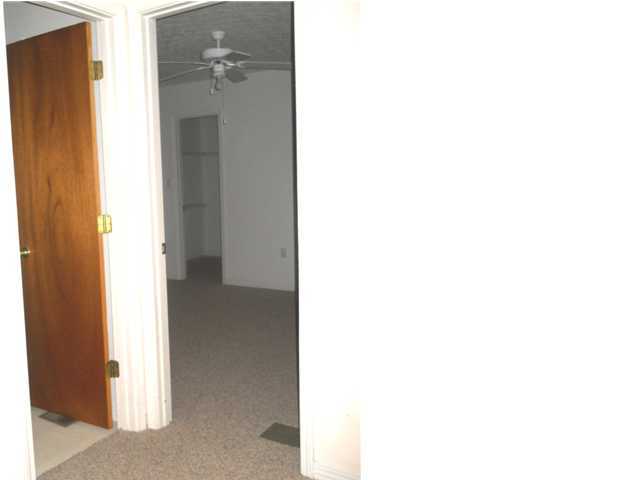 CHATELAINE ESTATES S/D - Residential Lease