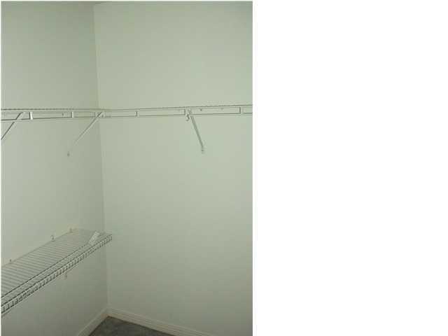 CHATELAINE ESTATES S/D - Residential Lease