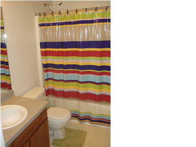 CHATELAINE ESTATES S/D - Residential Lease