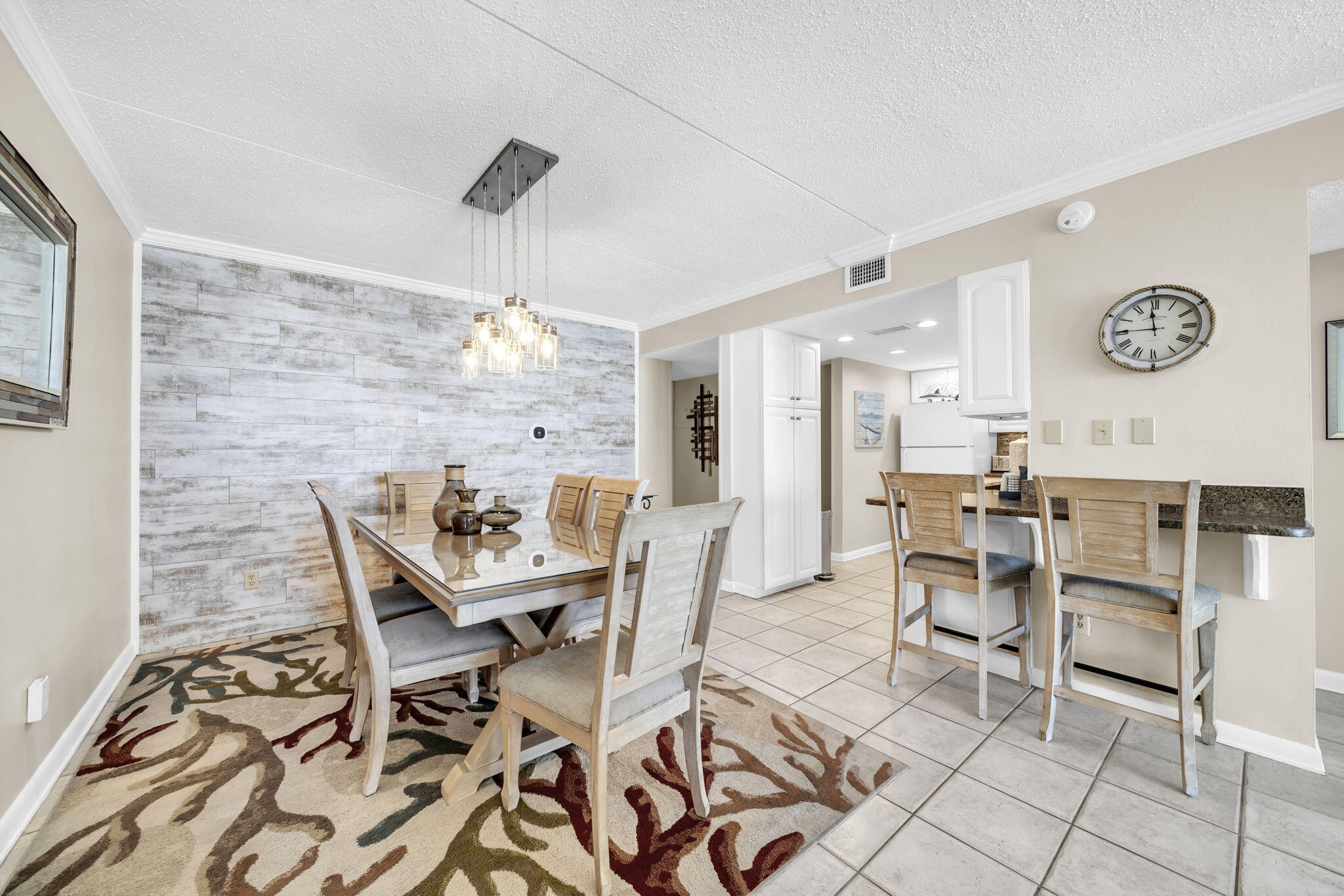 ISLAND ECHO CONDO - Residential