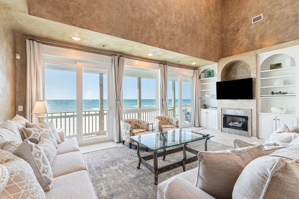 Bel Air Beach Condo - Residential