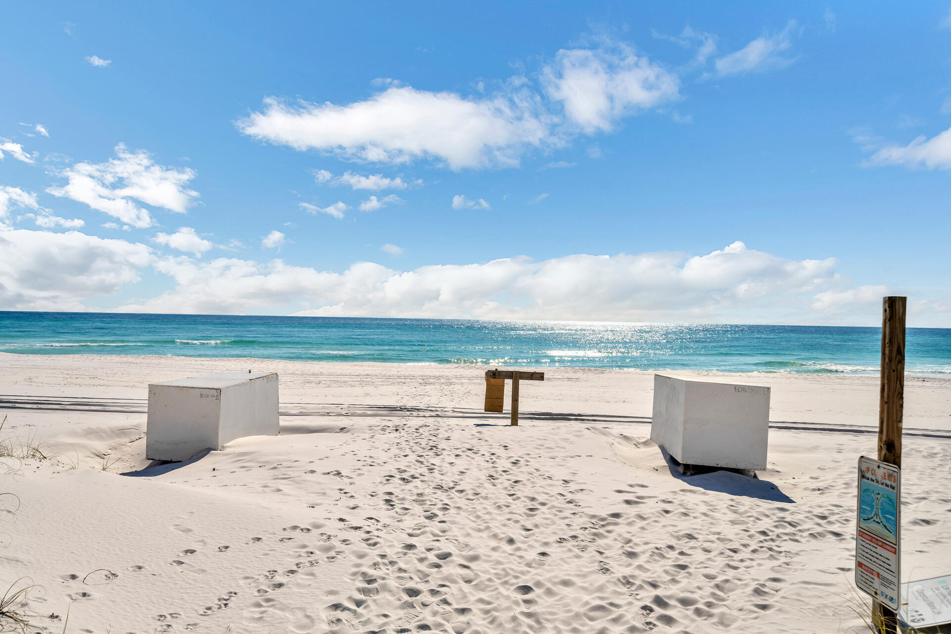 MAINSAIL CONDO PH 5 - Residential