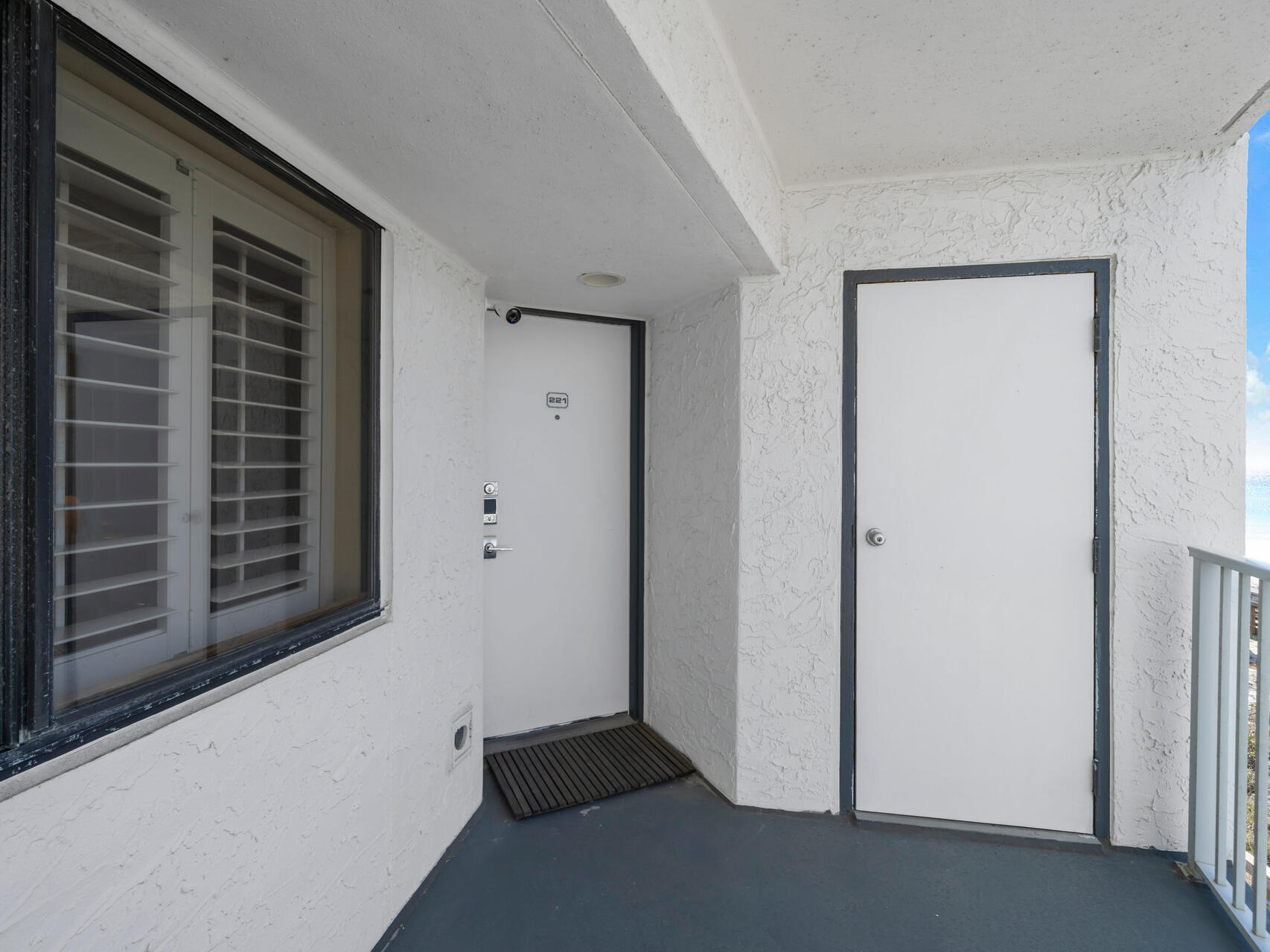 MAINSAIL CONDO PH 5 - Residential