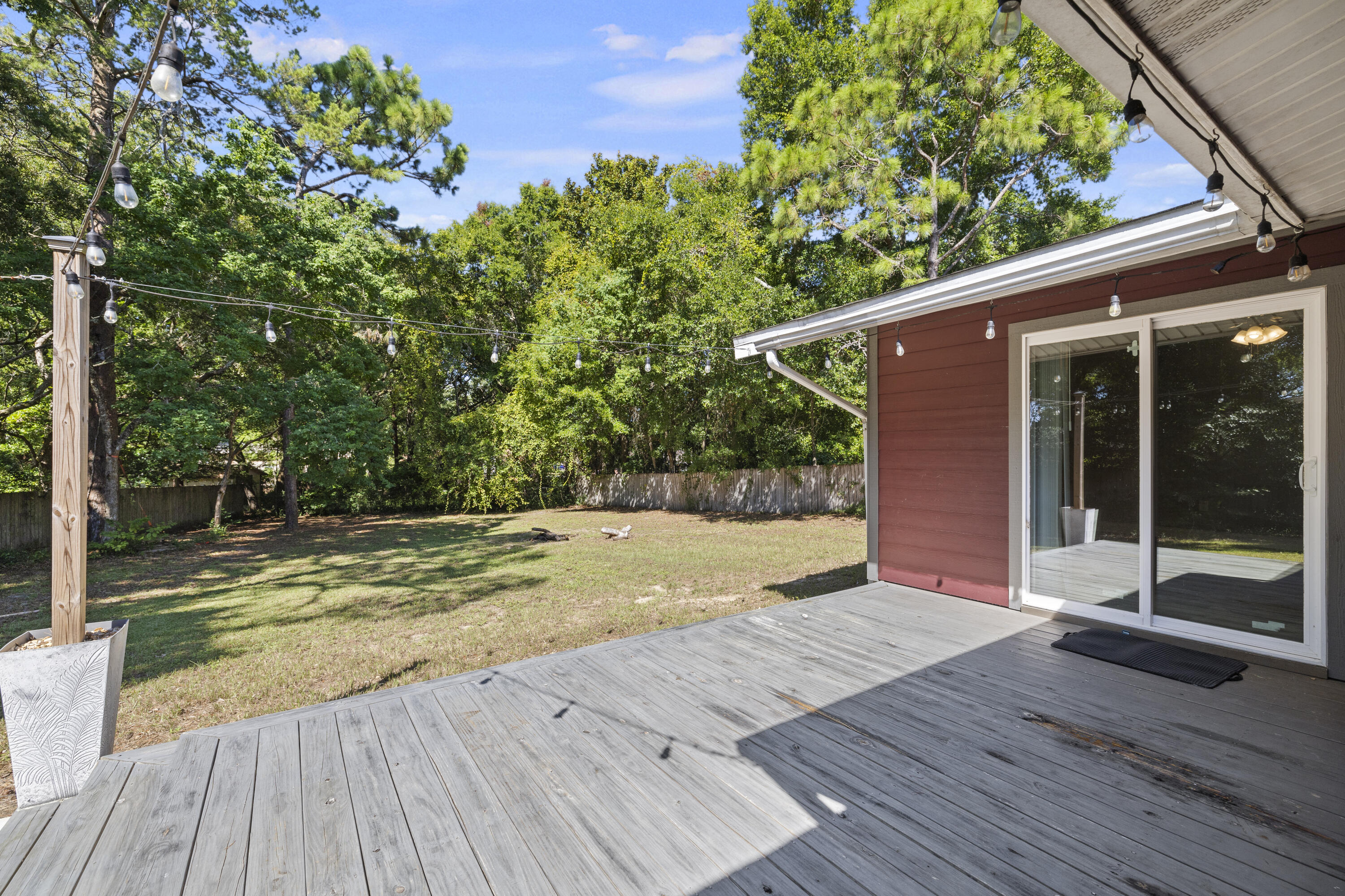 EDGEWATER VILLAGE NORTH - Residential Lease