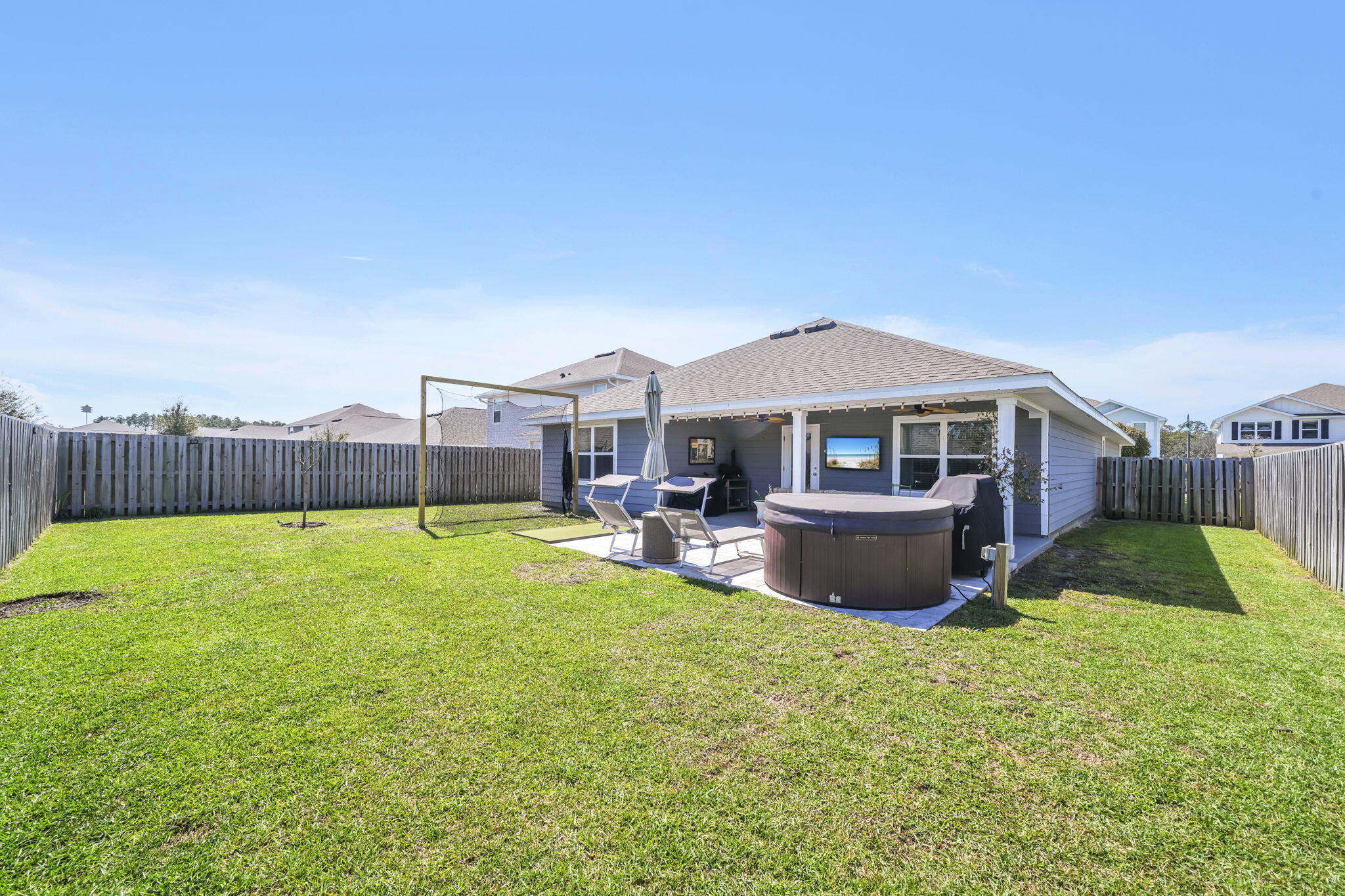 HAMMOCK BAY - MILL COTTAGES - Residential