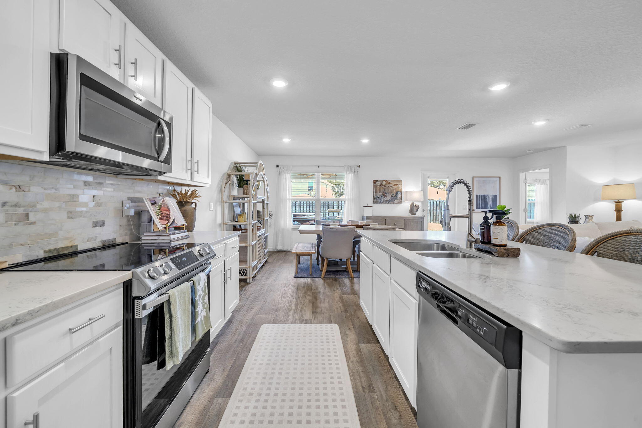 HAMMOCK BAY - MILL COTTAGES - Residential