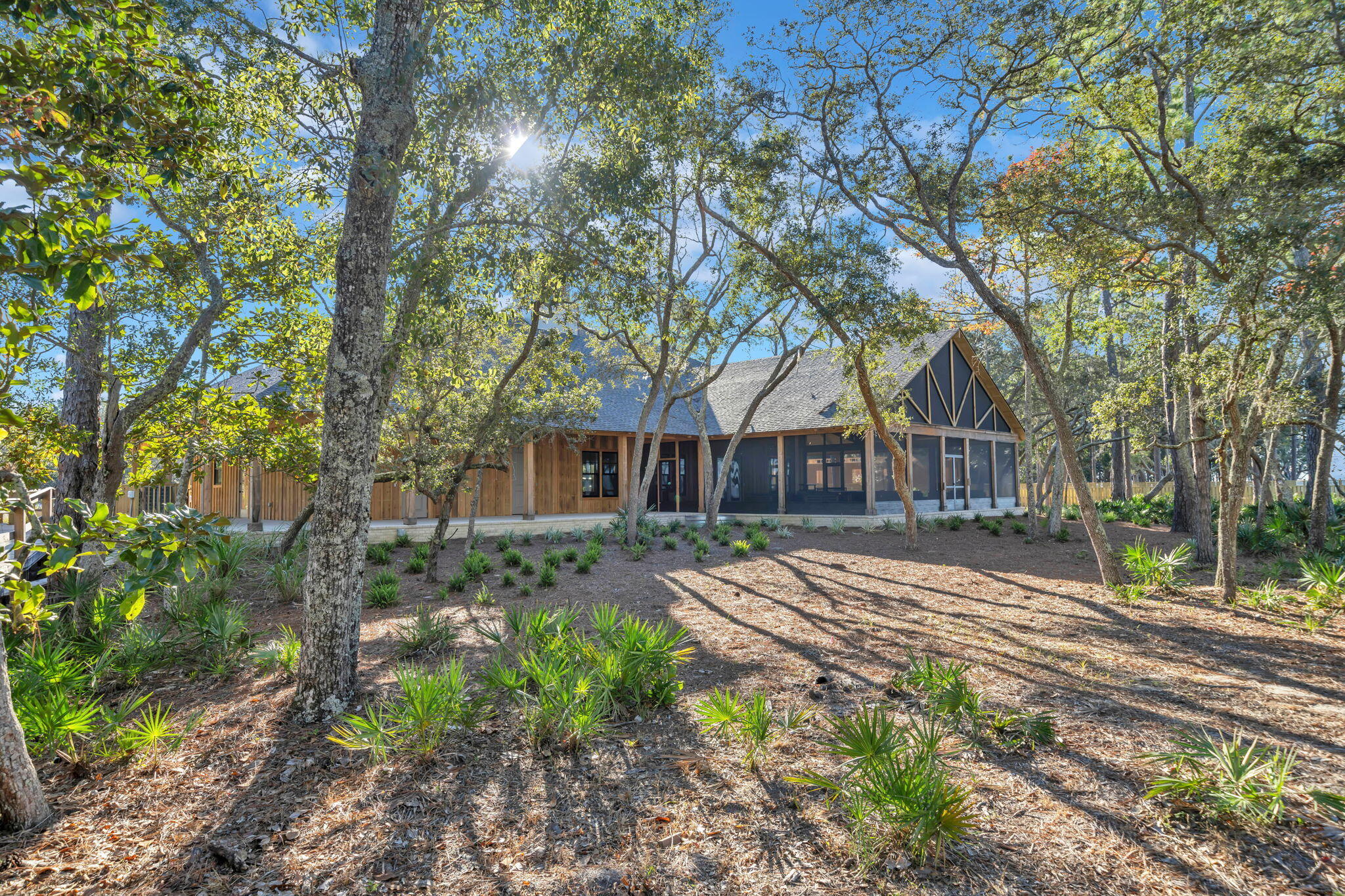 HAMMOCK BAY - MILL COTTAGES - Residential
