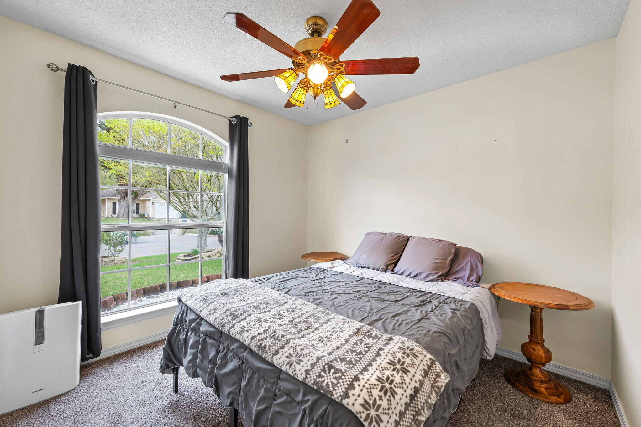 MAPLE OAKS - Residential