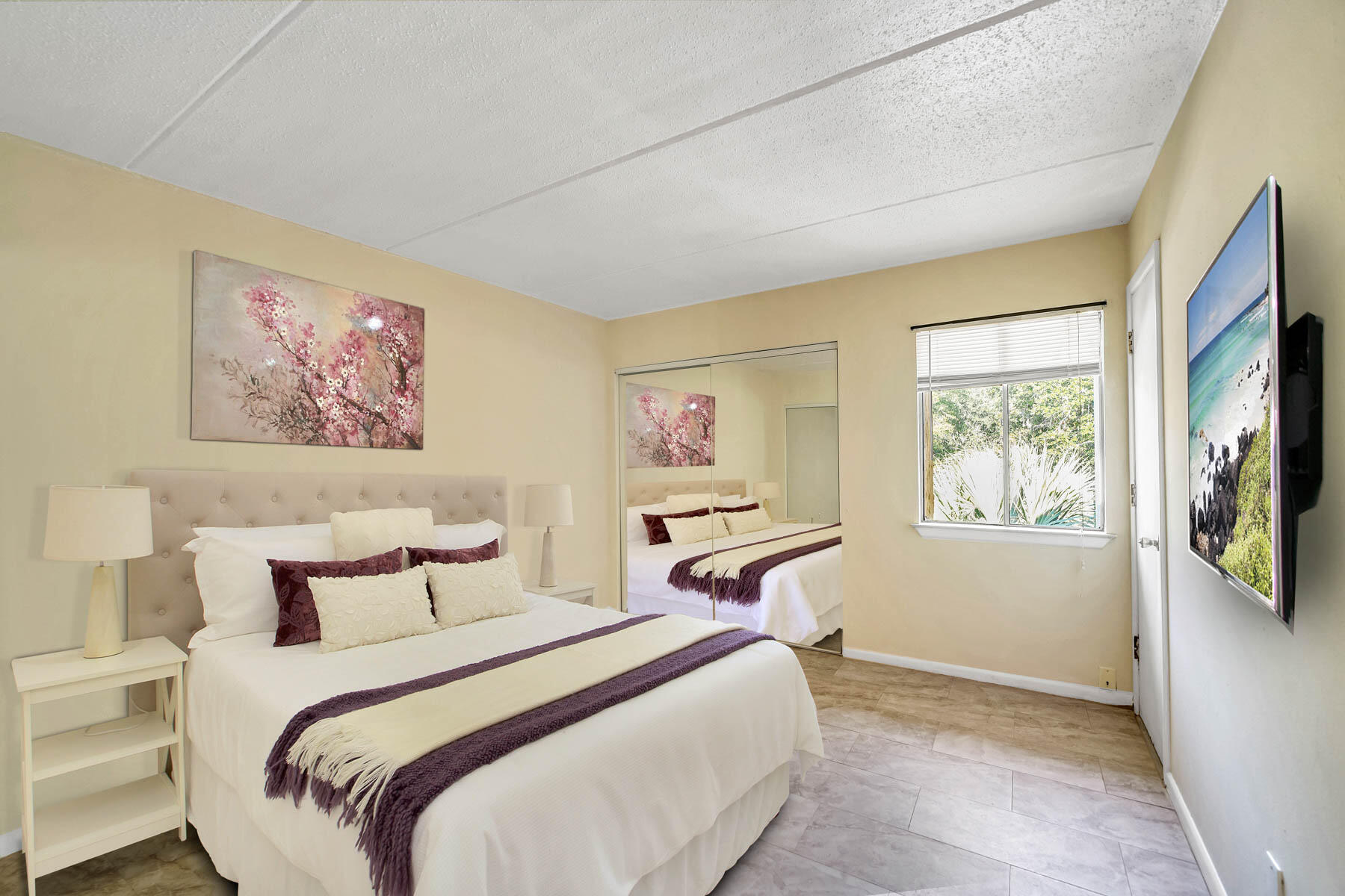 CEDARS CONDO - Residential