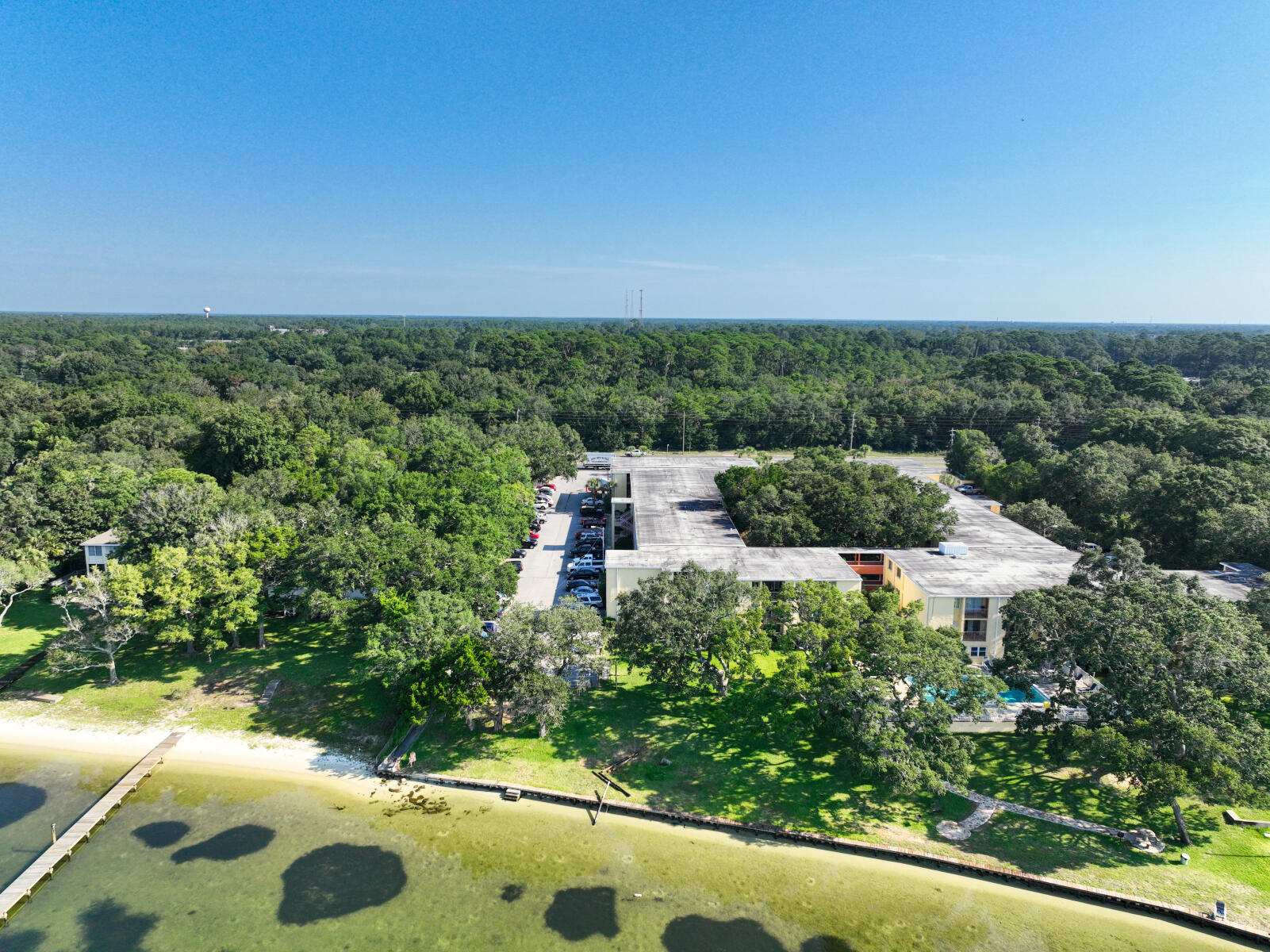 CEDARS CONDO - Residential
