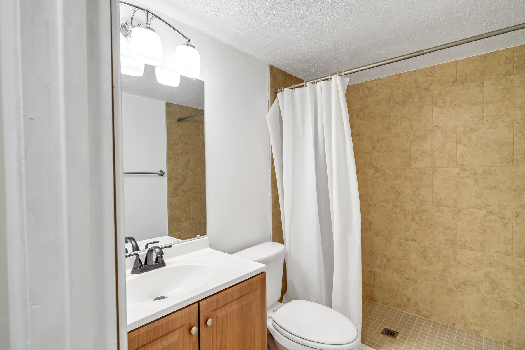 CEDARS CONDO - Residential