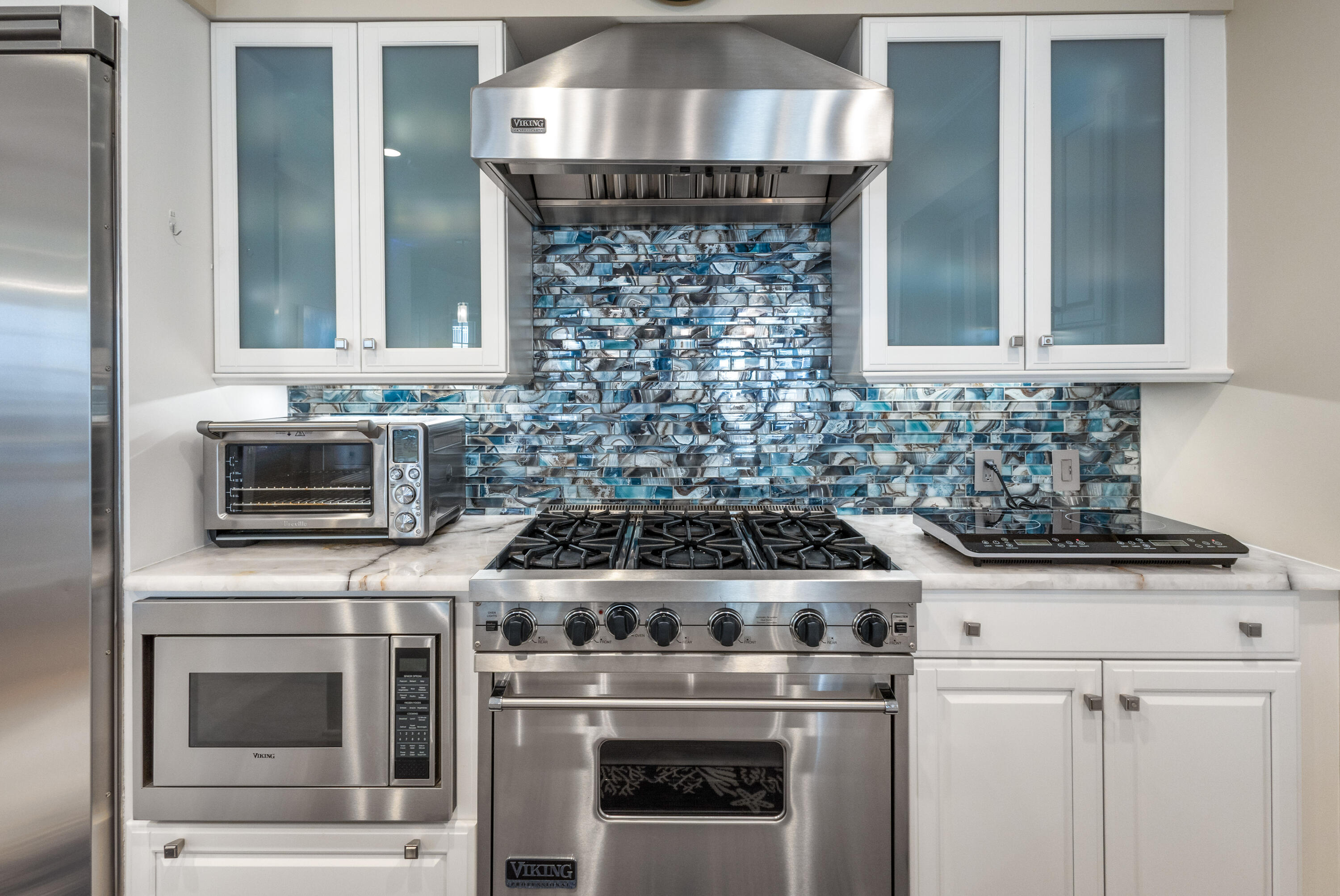 ONE WATER PLACE AT KELLY PLANTATION - Residential