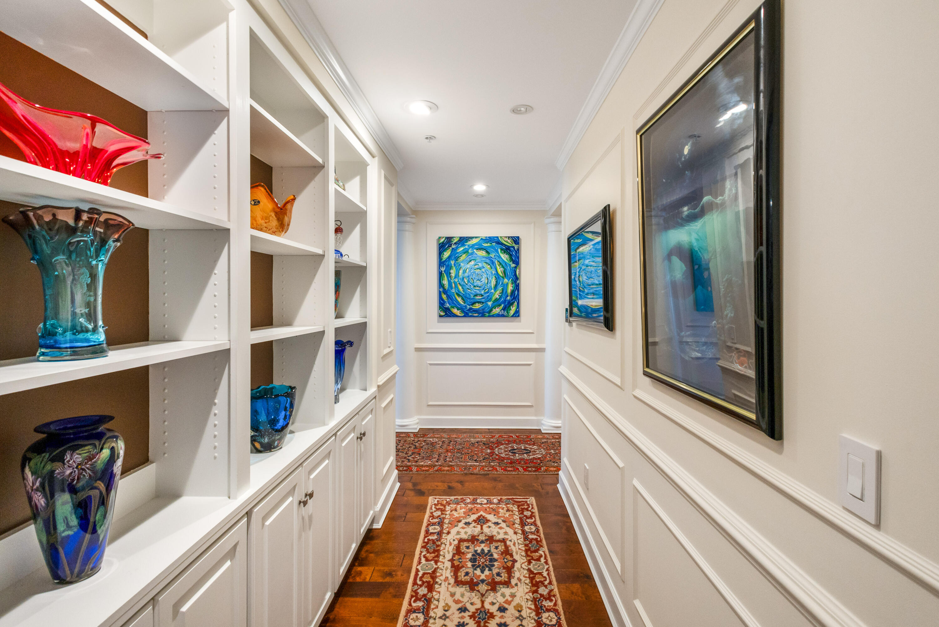 ONE WATER PLACE AT KELLY PLANTATION - Residential