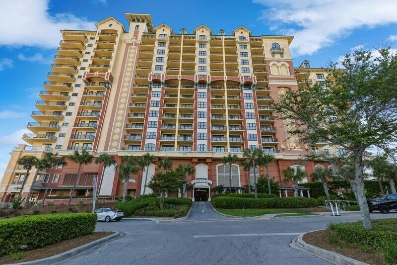 Emerald Grande - Residential
