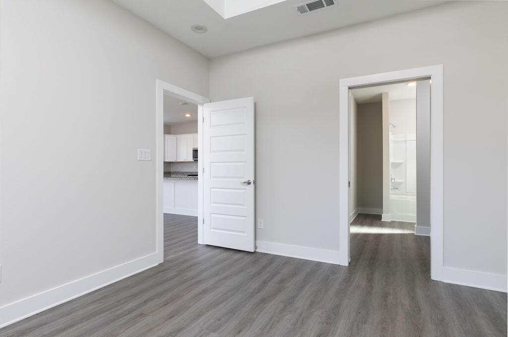 WILDWOOD LAKES - Residential