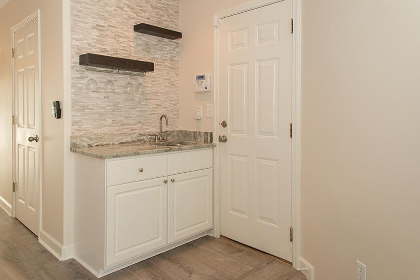 PELICAN PLACE T/H WEST - Residential Lease