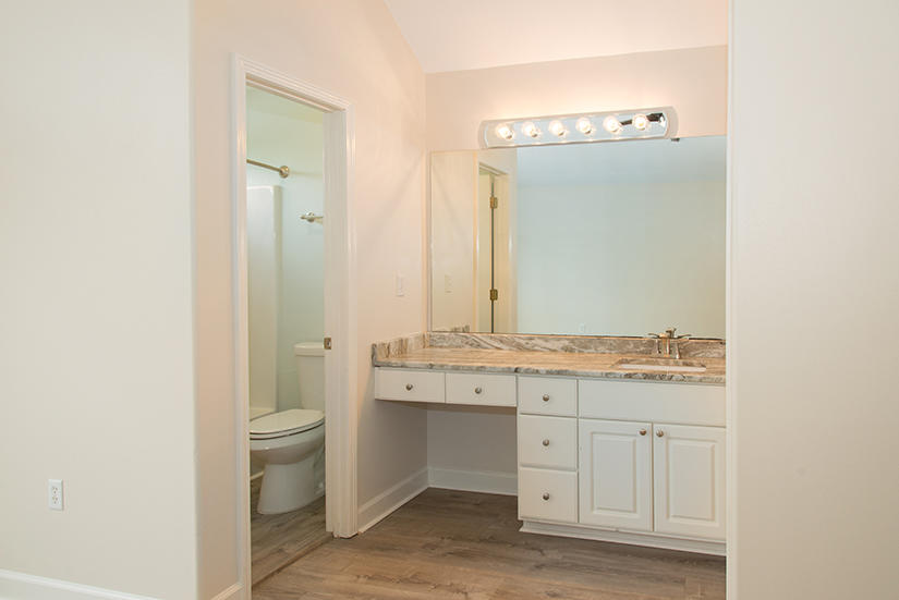 PELICAN PLACE T/H WEST - Residential Lease