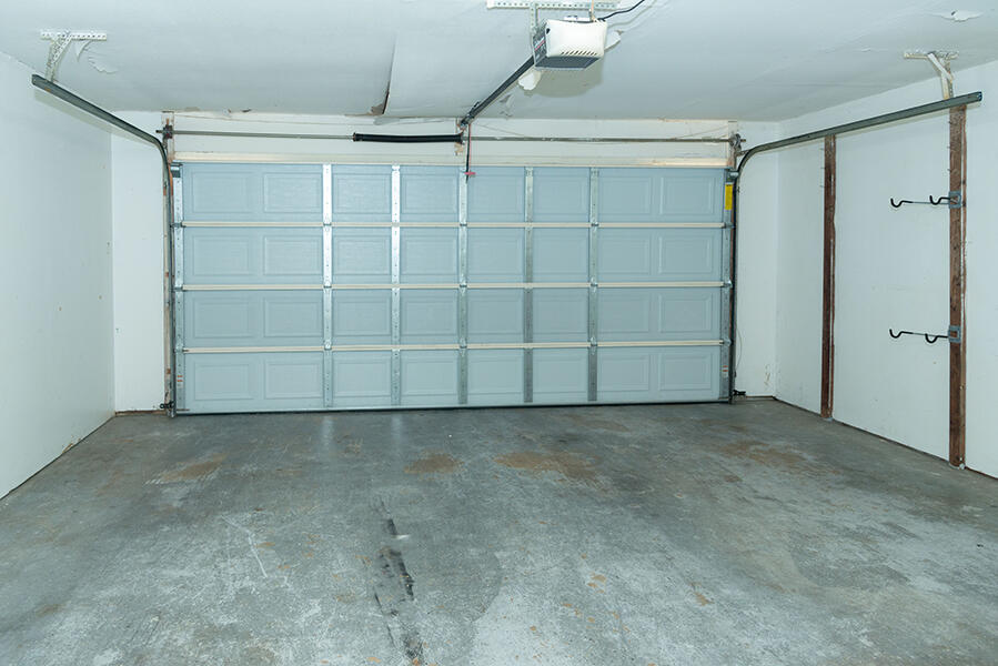 PORT DIXIE - Residential Lease