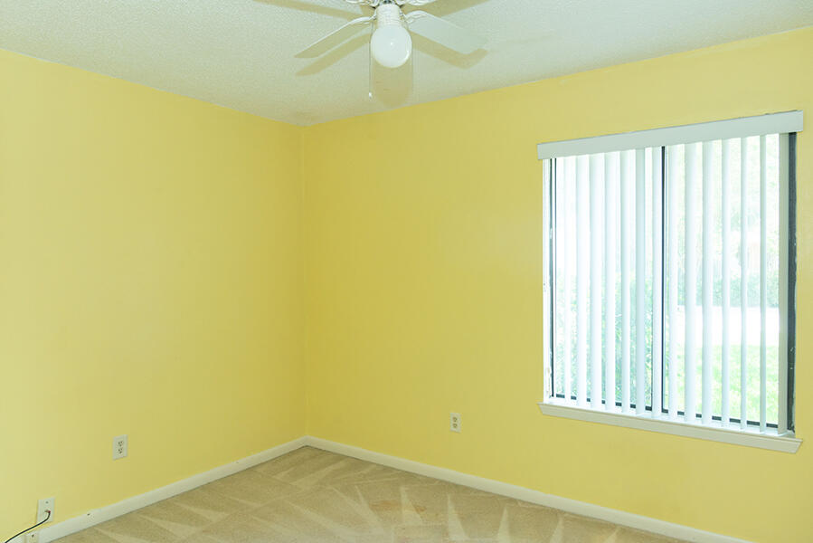 PORT DIXIE - Residential Lease