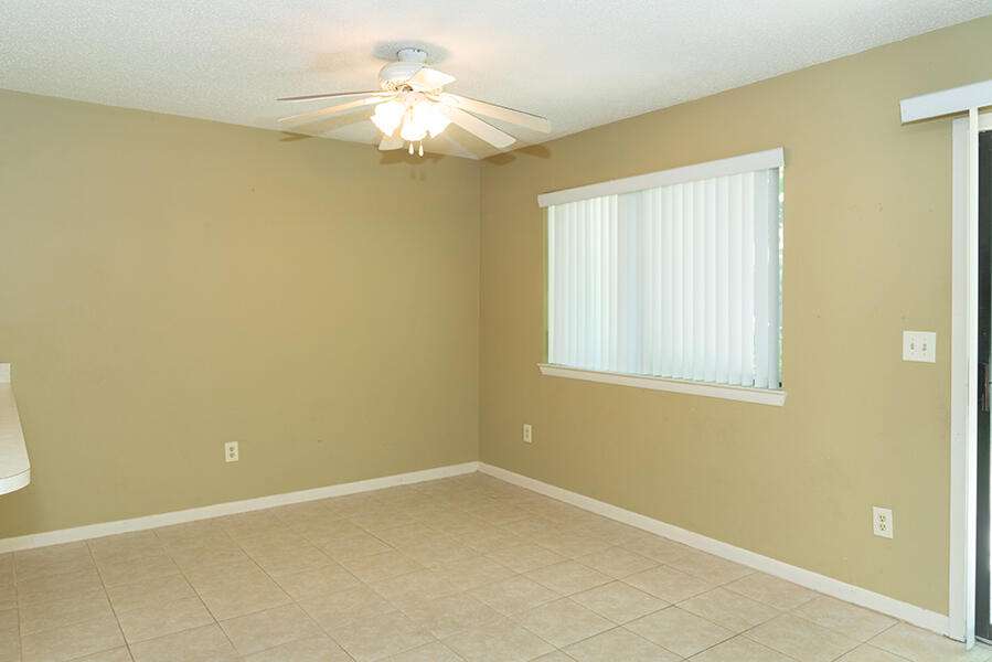 PORT DIXIE - Residential Lease