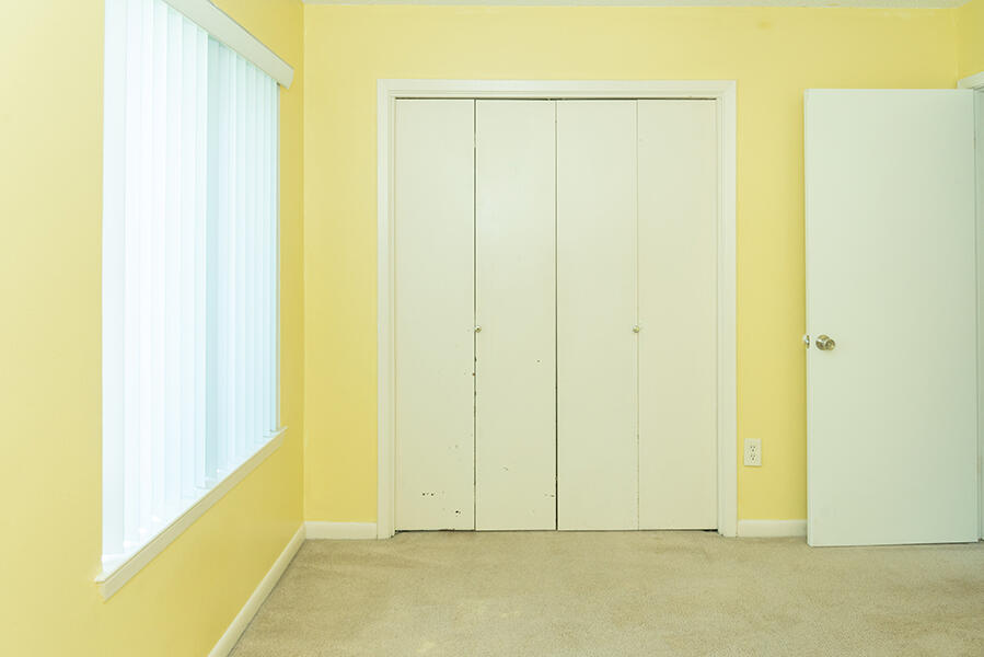 PORT DIXIE - Residential Lease