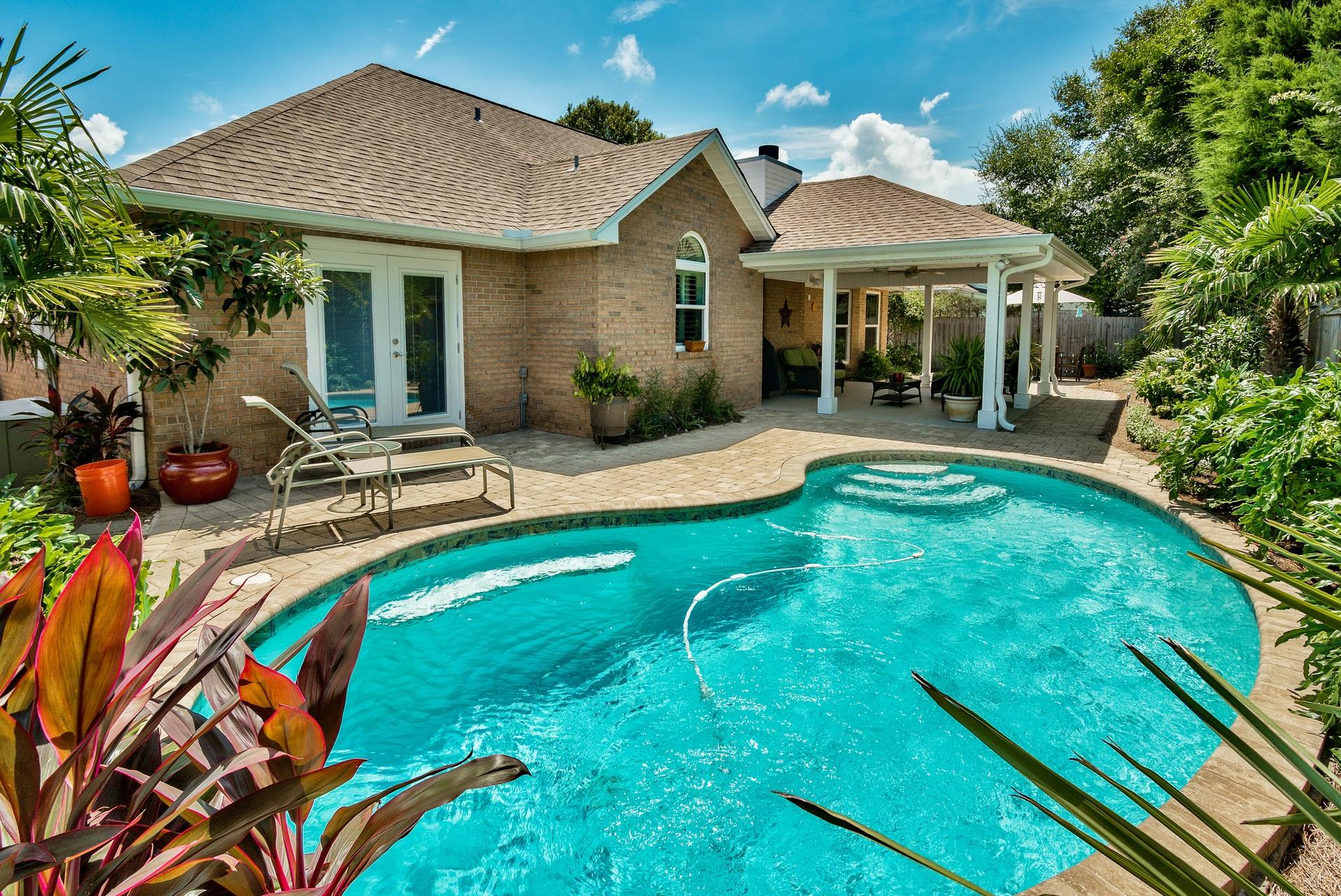 RIDGE WOOD MANOR - Residential