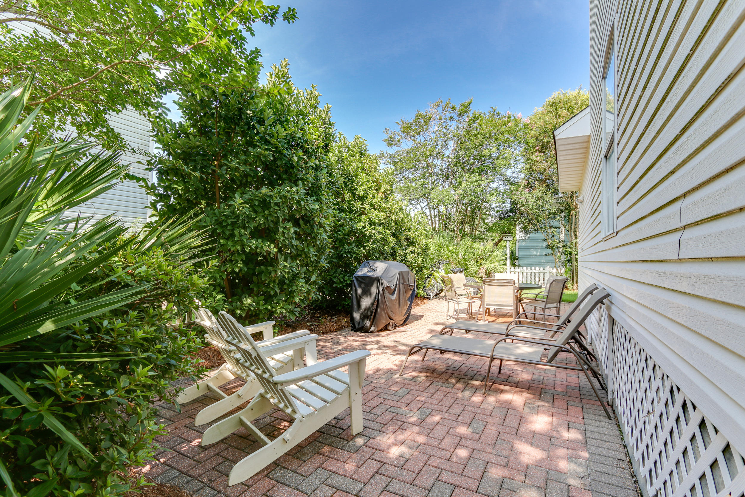 CRYSTAL BEACH COTTAGES PH 2 - Residential