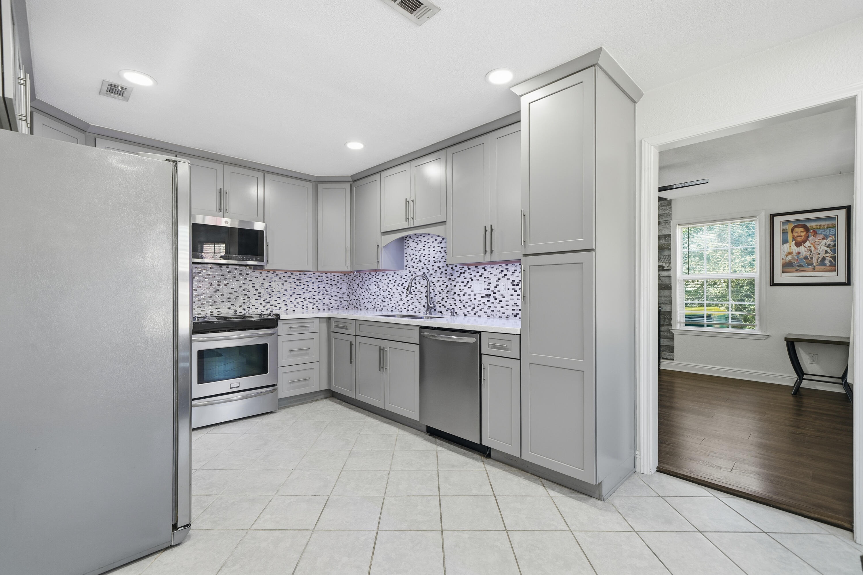 SHOAL CREEK S/D - Residential