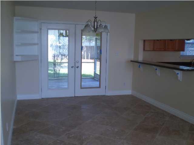 DOLPHIN ESTATES - Residential Lease